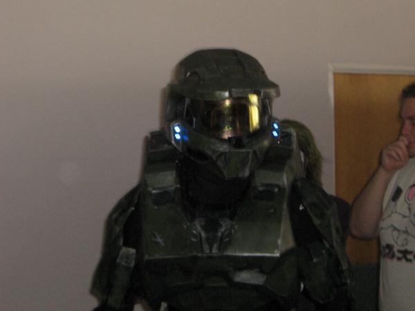 Halo! That's another hot looking costume. >_> I wouldn't want to be near him when he got home and took it off!