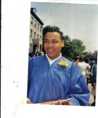 1 642558148m

This is me!! Well a pretty old picture from my 8th grade gradutation. I'm in college now lol, so I look sexy-ier :P