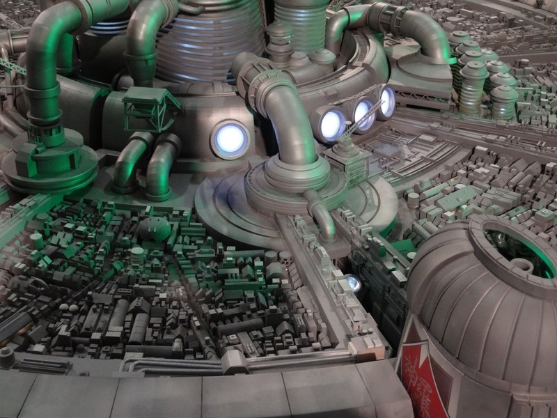 MIDGAR FFVII 25thFF Anniversary Exhibition