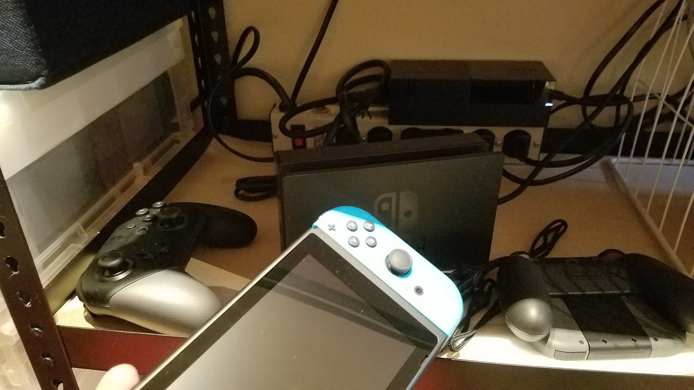 Nintendo reveals the Nintendo Switch!-20170305_172324-jpg